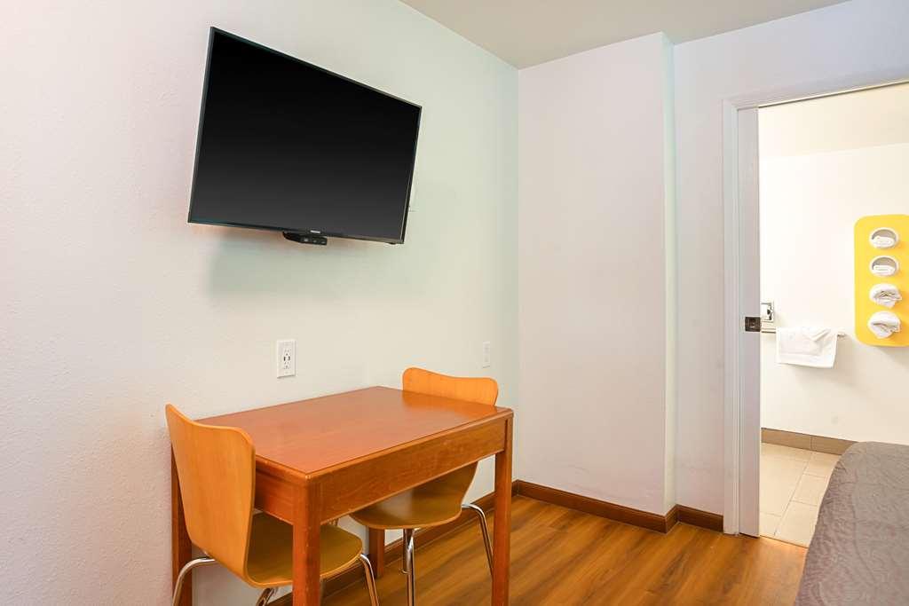 Motel 6-Ventura, Ca - Downtown Szoba fotó